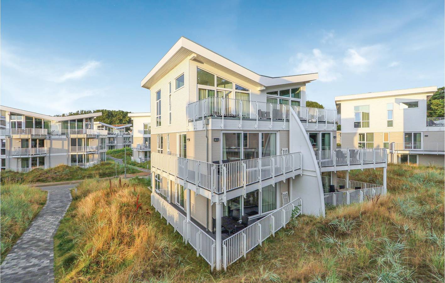 Ganze Ferienwohnung, Terrassen-Apartment mit Meerblick - 2,5 km zum Strand in Priwall, Lübeck