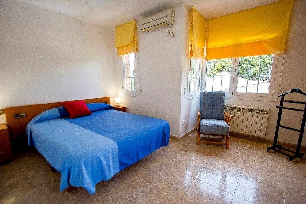 Nature & Tranquility only 25km from Barcelona in Torrelles de Llobregat, Baix Llobregat