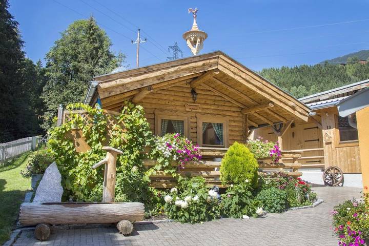 Chalet für 4 Personen, mit Garten und Ausblick in Mittersill
