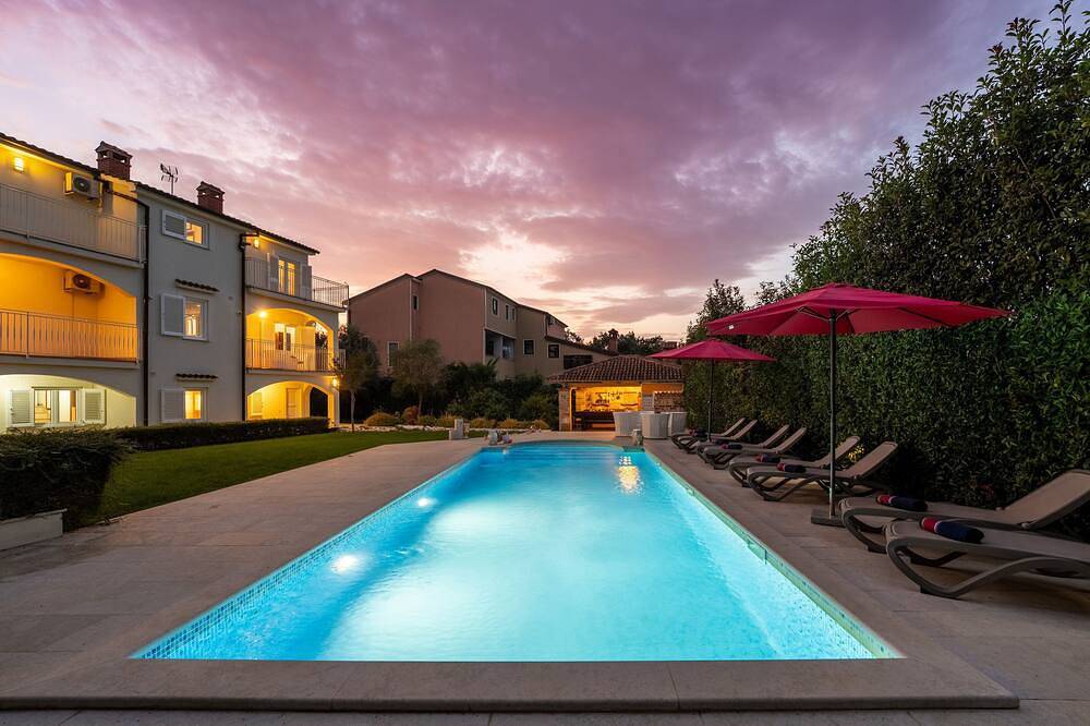 Villa for 12 People in Poreč, Grad Poreč