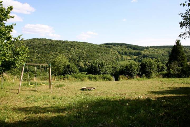 Chalet pour 5 personnes, avec jardin et vue, animaux acceptés dans le Parc naturel régional du Morvan - 3