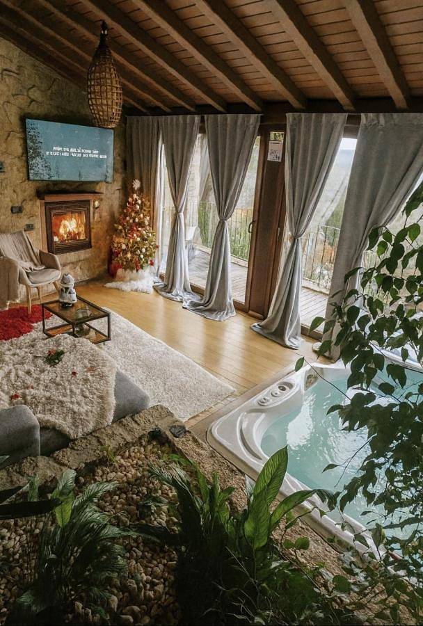 Parc de vacances pour 5 personnes, avec jardin ainsi que piscine et vue dans Soajo