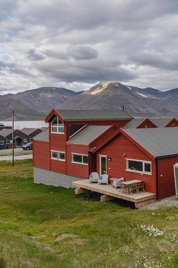 Location de vacances pour 10 personnes, avec sauna ainsi que terrasse et vue dans Longyearbyen