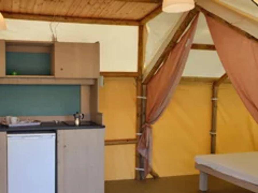 Camping Principina - Canvas and wooden tent 4 persons - Safari Confort (without sanitary facilities) in Grosseto, Parco Naturale della Maremma