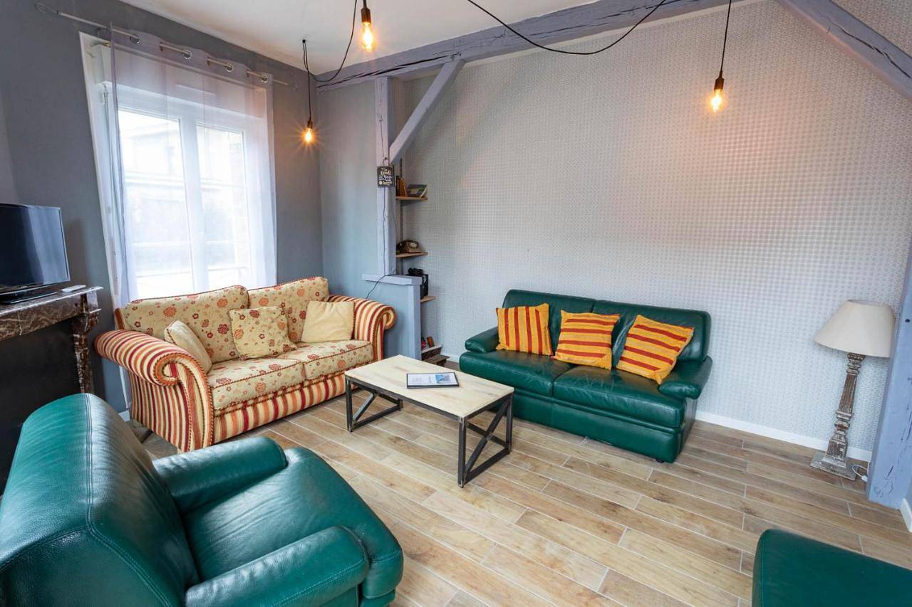 Three-Bedroom House in Vinay, Marne