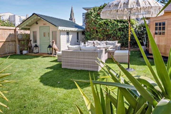 Cottage for 6 people, with sauna and garden as well as hot tub on the Isle of Wight