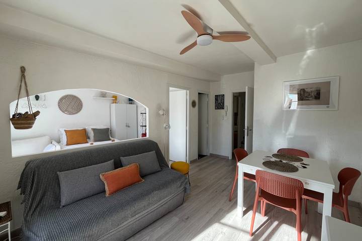 Ganze Wohnung, Ferienwohnung für 4 Personen mit Balkon in Hyeres, Parc national Port-Cros