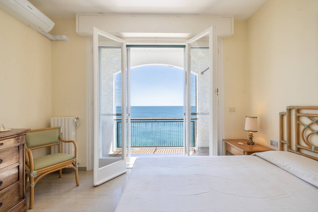 Entire apartment, The Sound of the Sea by Wonderful Italy in San Remo, Sanremo Municipality