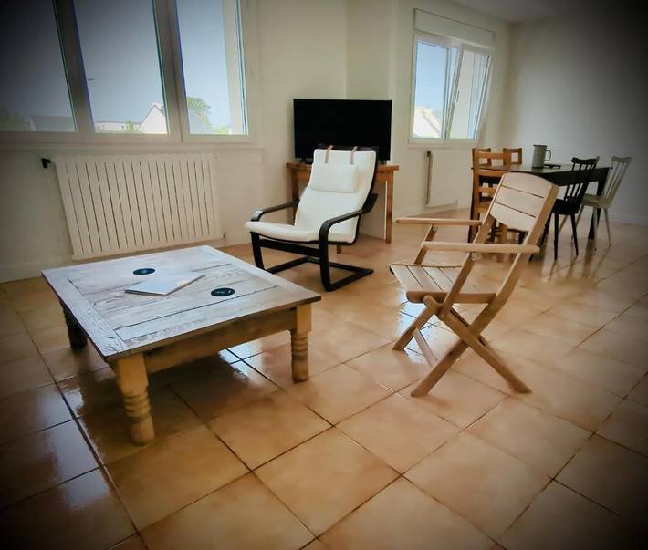 Location de vacances pour 4 personnes, avec jardin et piscine à Plouider