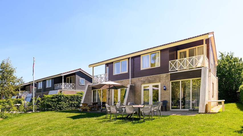 Vakantiehuis voor 12 personen, met terras en balkon/terras in Vlagtwedde