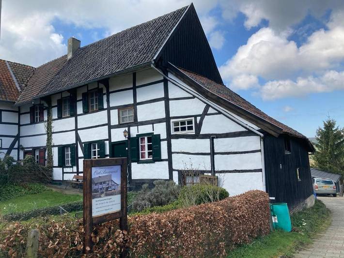 Ferienhaus für 4 Personen, mit Terrasse und Garten sowie Ausblick