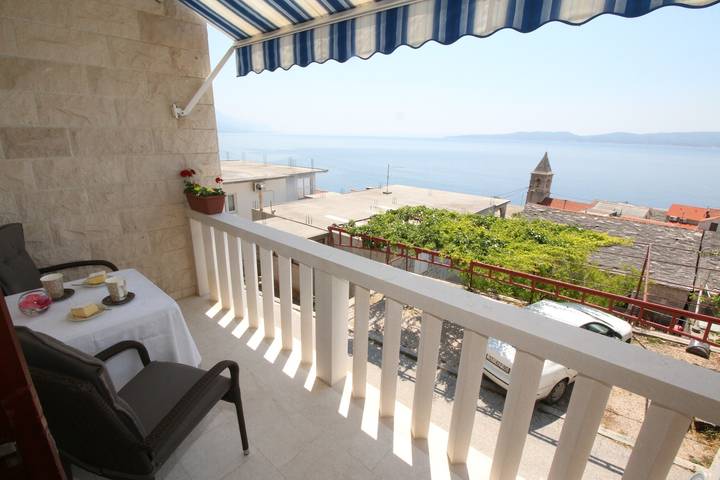 Ferienwohnung für 3 Personen, mit Balkon/Terrasse in Pisak