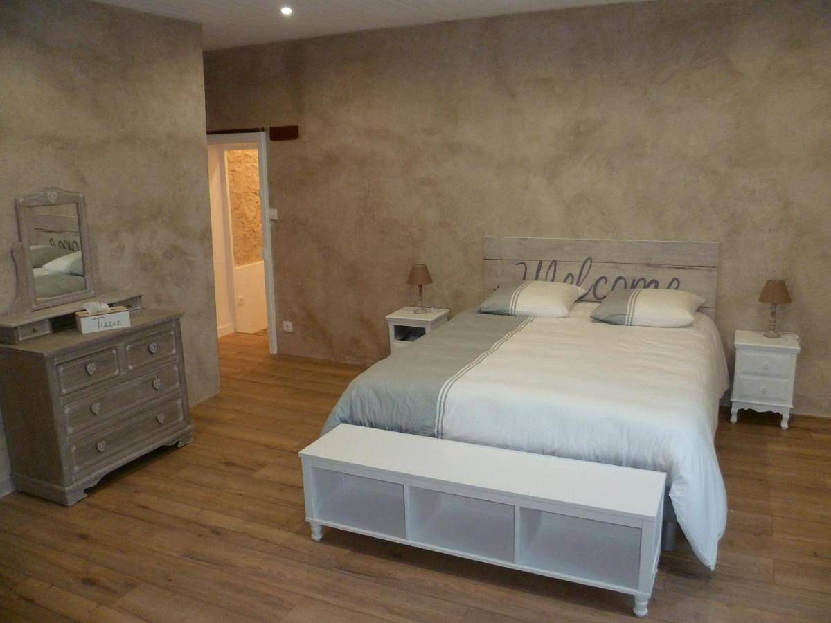 Quadruple Room with Garden View in La Caillère-Saint-Hilaire, Fontenay-le-Comte
