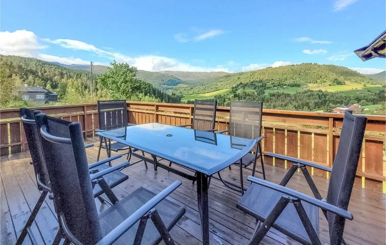 Ferienhaus für 7 Personen mit Garten in Voss