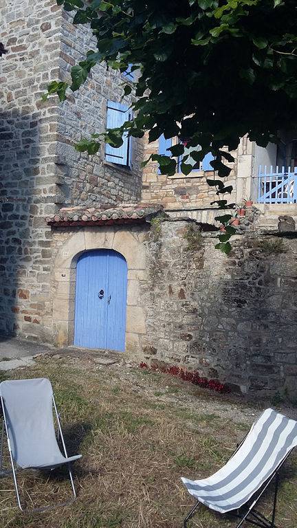 Gîte pour 7 personnes, avec terrasse, animaux acceptés à Les Assions - 3