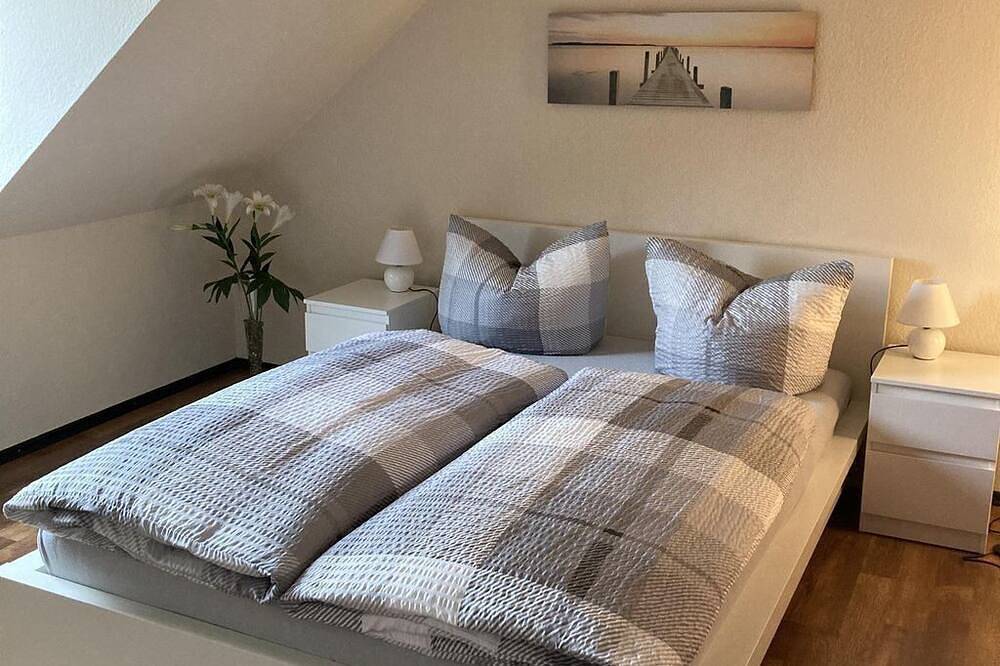 Ferienhaus Altes Schmittenhaus - 6-Bett-Ferienhaus Dusche/Wc, 4 Schlafräume in Deudesfeld, Vulkaneifel