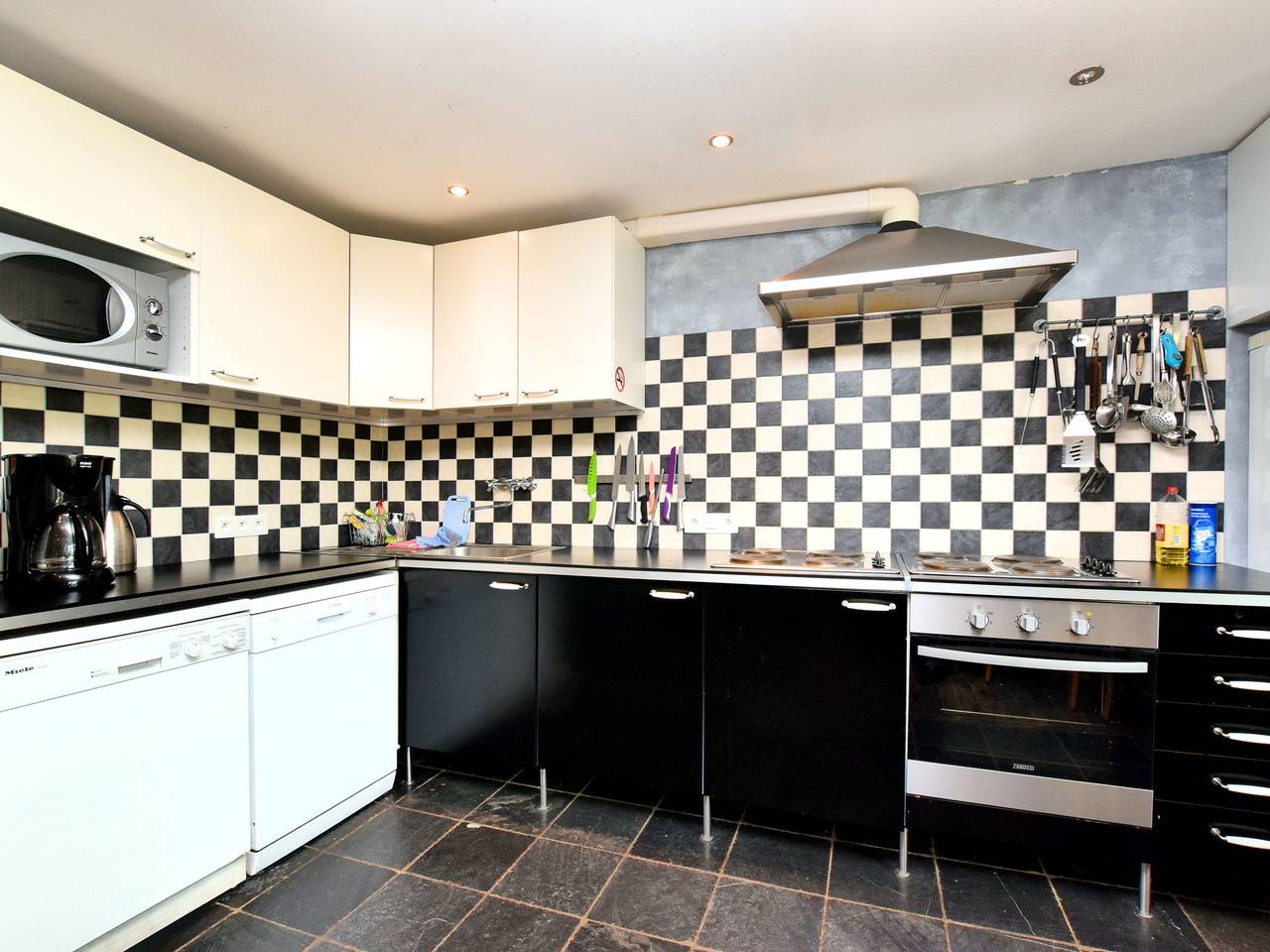 Haus in Lierneux mit Garten für 20 Von Belvilla in Lierneux, Lüttich und Umgebung