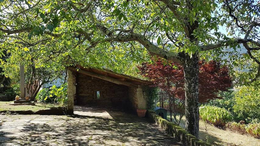 Casa de vacaciones para 12 personas, con Balcón y Terraza además de Jardín y Piscina en Comarca de Vigo - 3