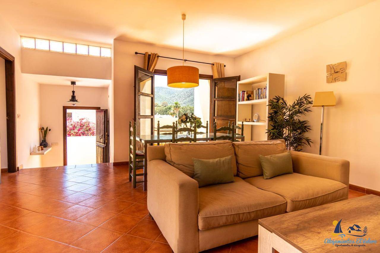 "Cortijo La Jarana" con Piscina para 6 personas en Cabo de Gata in San José (Almería), Níjar