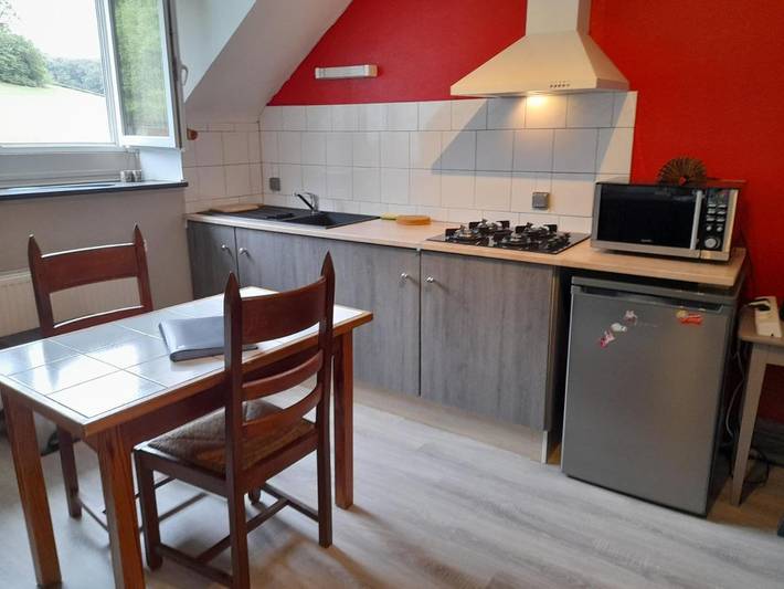 Gîte pour 2 personnes, avec jardin et vue à Saint-Honoré-les-Bains - 4