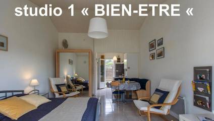 Gîte pour 2 personnes, avec jardin et vue dans Les Antilles de Jonzac