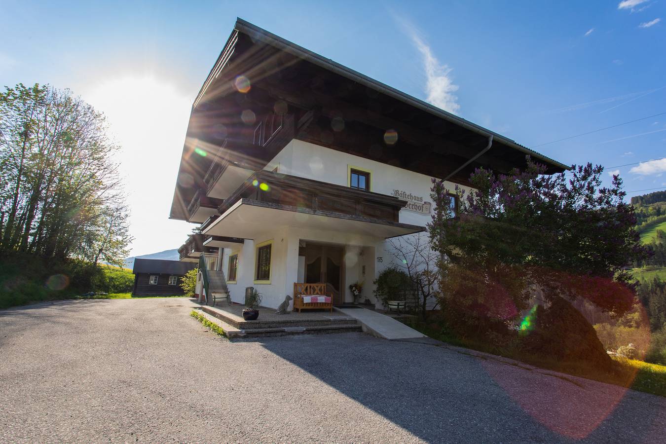 Hel ferielejlighed, Ferielejlighed for 6 personer med have in Schladming, Schladming-Dachstein