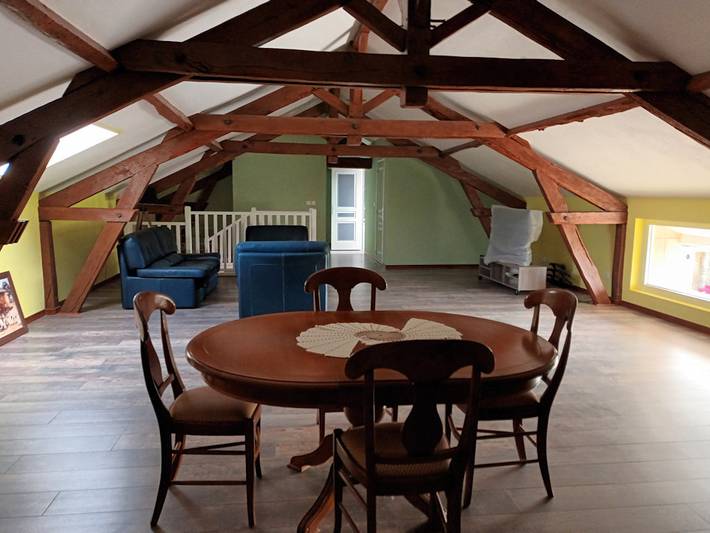 Gîte pour 6 personnes, avec terrasse ainsi que piscine et jardin en Gironde - 2