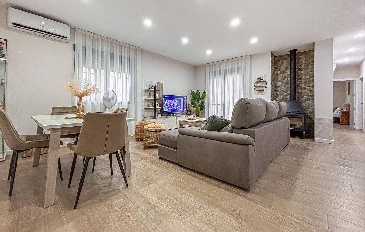 Amplio piso de 150 m² con piscina, wifi, aparcamiento y barbacoa in Fortuna, Interior de Murcia