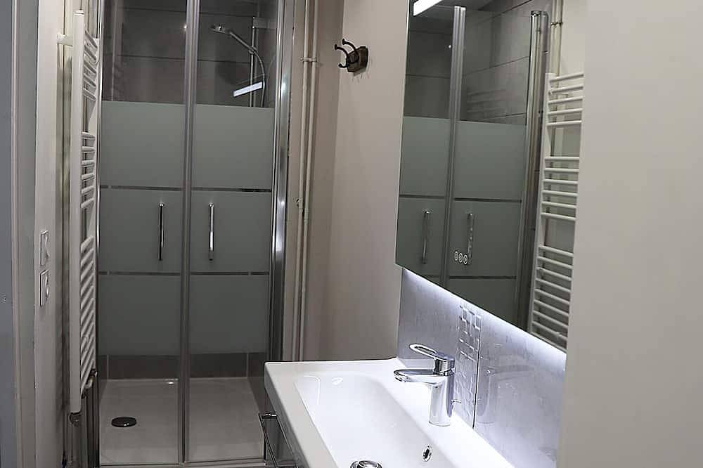Entire apartment, Appartement 2 Chambres, 2 Salle de Bains, Internet Fibre, Netflix in Saint-Quentin, Aisne