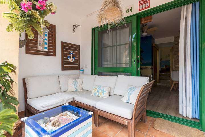 Apartment for 2 people, with pool and garden as well as terrace in Caleta de Fuste