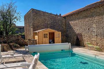 Gîte pour 6 personnes dans Doux