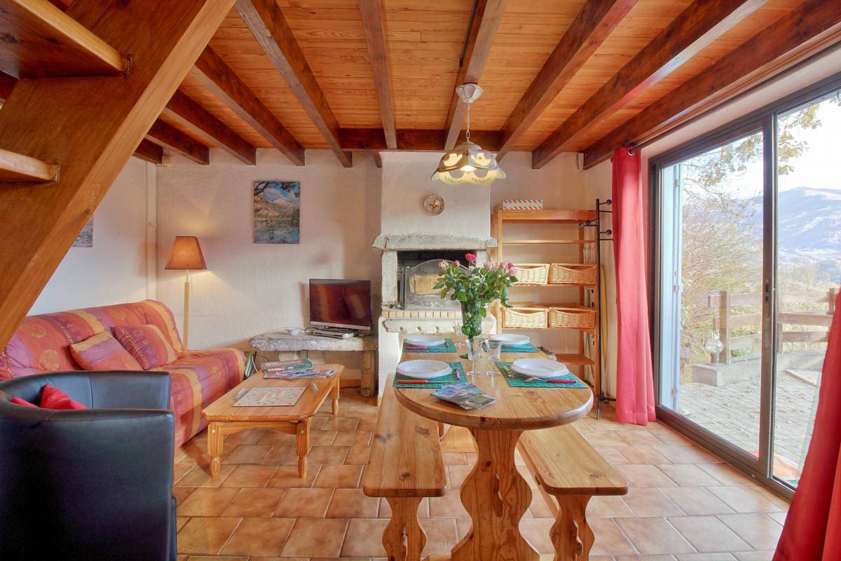 Gîte du Bagnestou in Ouzous, Pyrénées