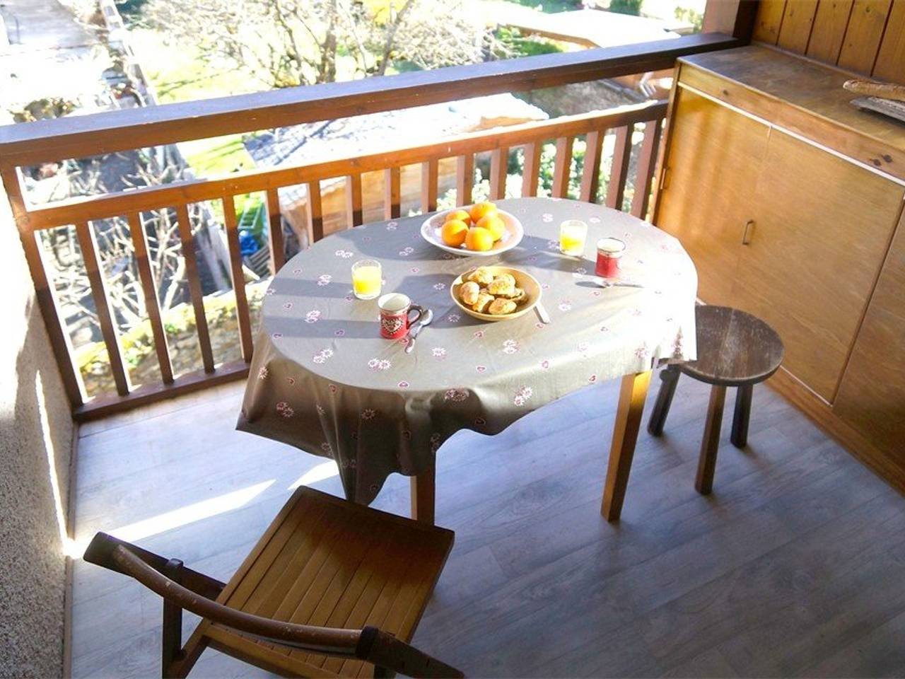 Ganzes Studio, Ruhiges Studio mit Südbalkon und Parkplatz in Luchon, Haustiere erlaubt in Luchon-Superbagnères, Bagnères-de-Luchon