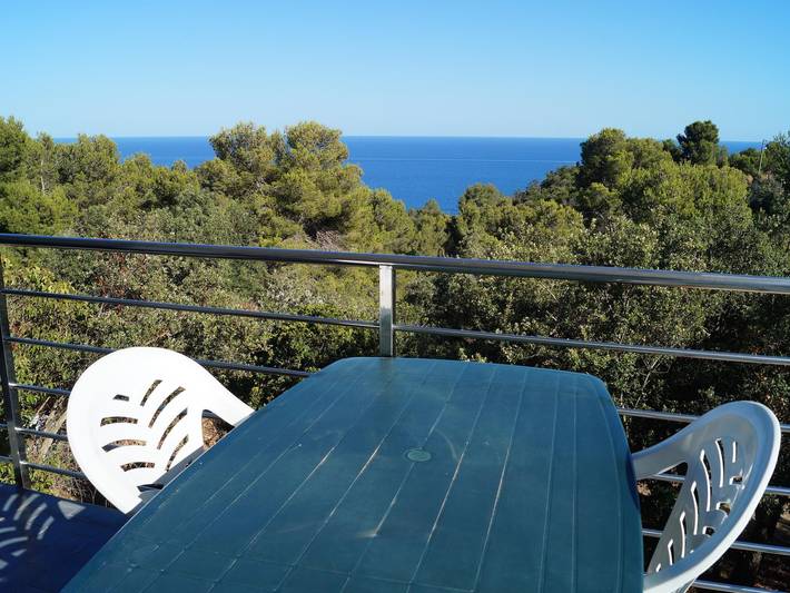 Ferienhaus für 8 Personen, mit Balkon und Meerblick sowie Terrasse