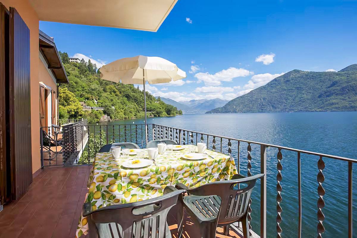 Apartamento entero, La Terrazza 3 B in Municipio de Cannobio, Lago Maggiore (Piemonte)