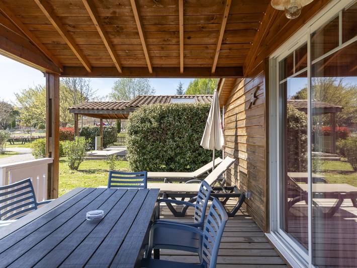 Chalet pour 5 personnes, avec terrasse ainsi que sauna et bassin pour enfant, animaux acceptés en Ardèche - 4