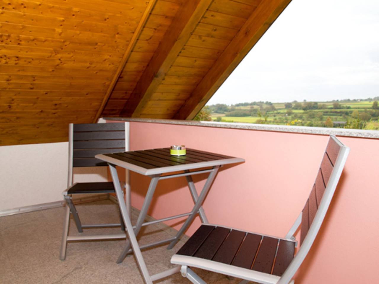 Ganze Ferienwohnung, Ferienwohnung Storchenblick - Ferienwohnung 87qm in Herbolzheim, Südschwarzwald