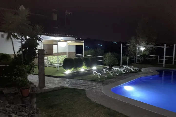 Chalet pour 6 personnes, avec jardin - 1