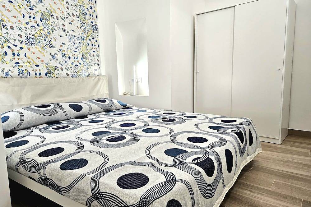Entire apartment, Vacation House Angelo Vieste, nestled in the heart of the nineteenth-century village. in Vieste, Gargano