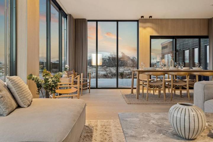 Ferienhaus für 15 Personen, mit Terrasse und Ausblick sowie Sauna auf den Lofoten - 4