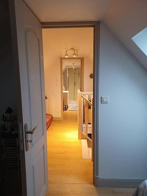 Location de vacances pour 4 personnes, animaux acceptés à Plounérin - 3