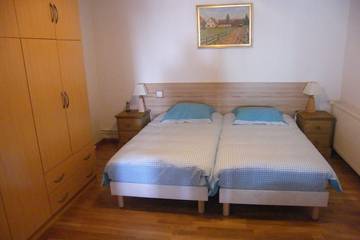 Appartement De Vacances pour 6 Personnes dans Suresnes, Hauts-de-Seine, Photo 3