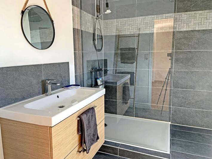 Location de vacances pour 6 personnes, avec piscine et terrasse à Kervignac - 3