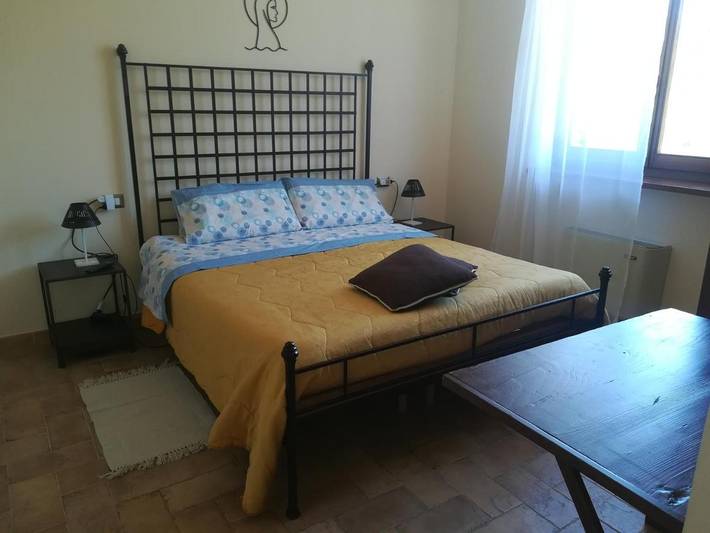 Chambre d’hôte pour 2 personnes, avec jardin et piscine ainsi que terrasse et vue, animaux acceptés à Spello - 3