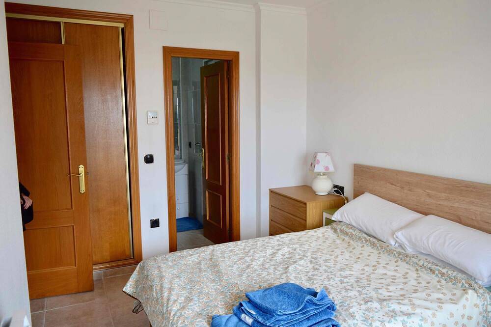 Comfortable 3 bedroomed Detached Villa with Private Pool and Sea Views in Peñiscola, Costa del Azahar