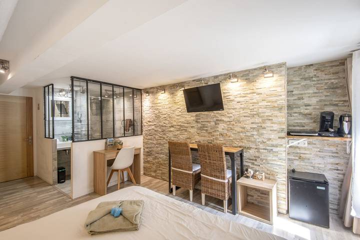 Studio pour 2 personnes, animaux acceptés - 1
