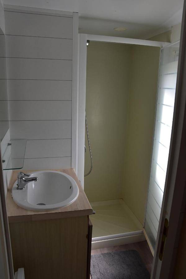Appartement entier, Mobil-home à la campagne in Le Faou, Iroise