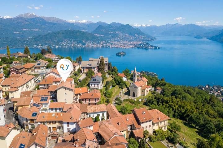 Ferienwohnung für 7 Personen, mit Balkon und Kinderpool sowie Seeblick in Comune di Stresa - 2