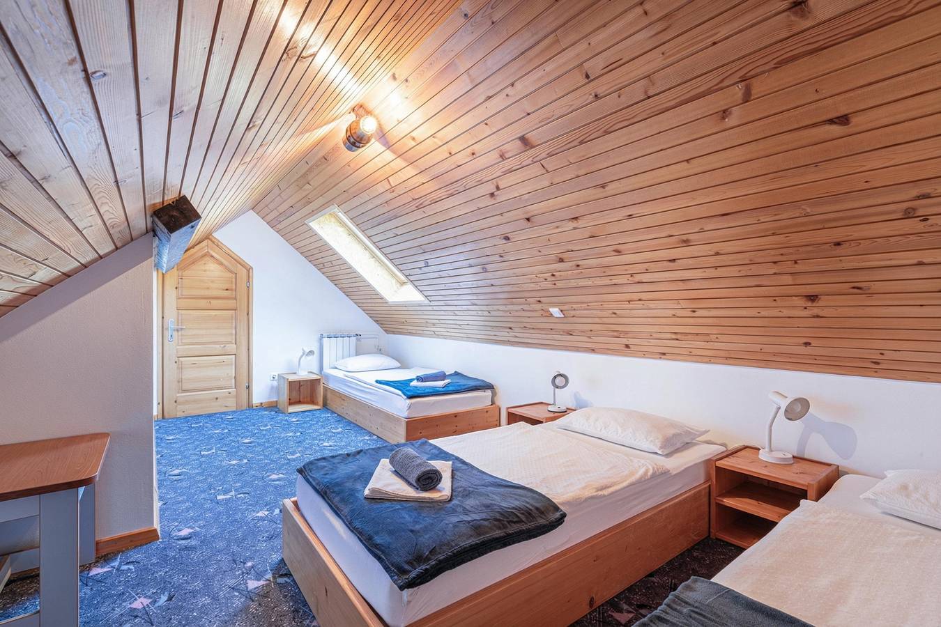 Ganze Wohnung, Eco farm Mikl Pine Tree Apartment in Karawanken und Bachergebirge, Slowenien