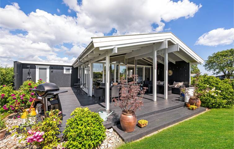 Ferienhaus für 6 Personen, mit Terrasse und Whirlpool sowie Garten und Sauna in Aarhus und Umgebung